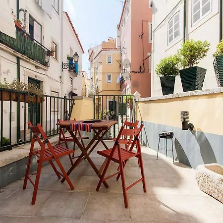 Appartamento Pátio Alfama Lisbona Esterno foto