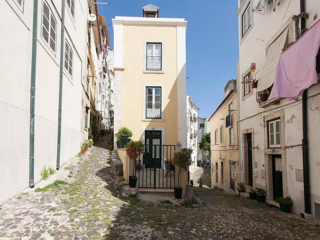 Appartamento Pátio Alfama Lisbona Esterno foto